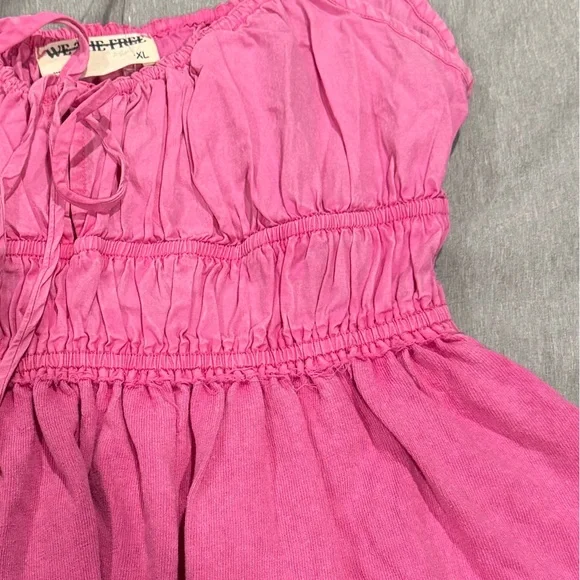 Free People NWOT We The Free Scarlett Tank - Picture 6 of 6